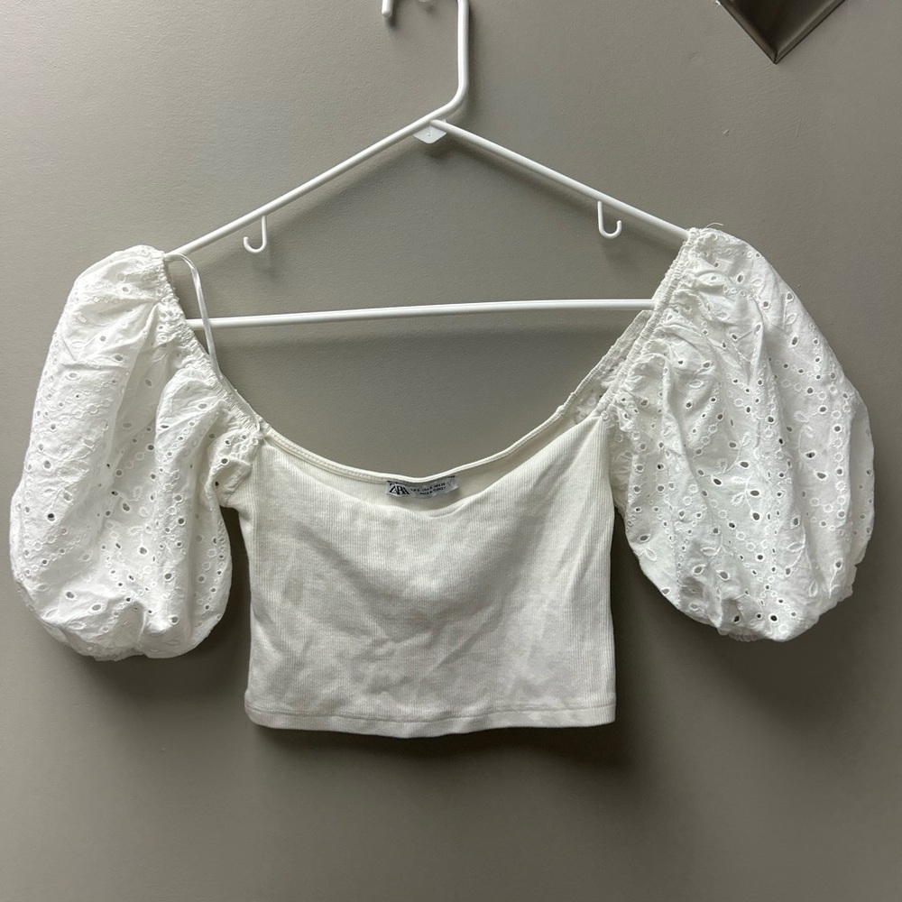 Zara White Puffer Sleeve Cropped Top
